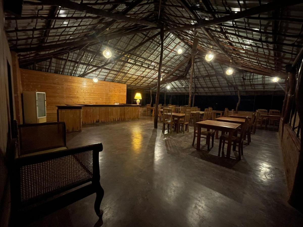 Hotel Lake Park Polonnaruwa Luaran gambar