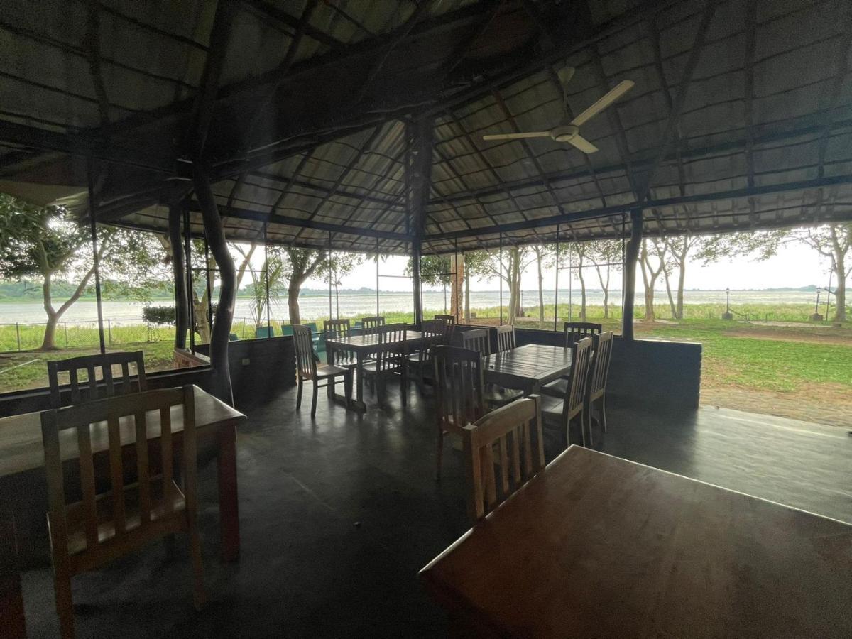 Hotel Lake Park Polonnaruwa Luaran gambar